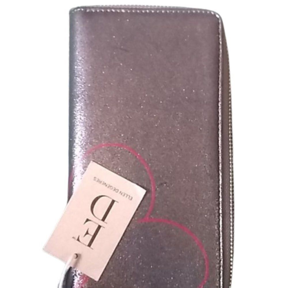 ELLEN DeGeneres Wallet Love Heart Decoration Brown NWT